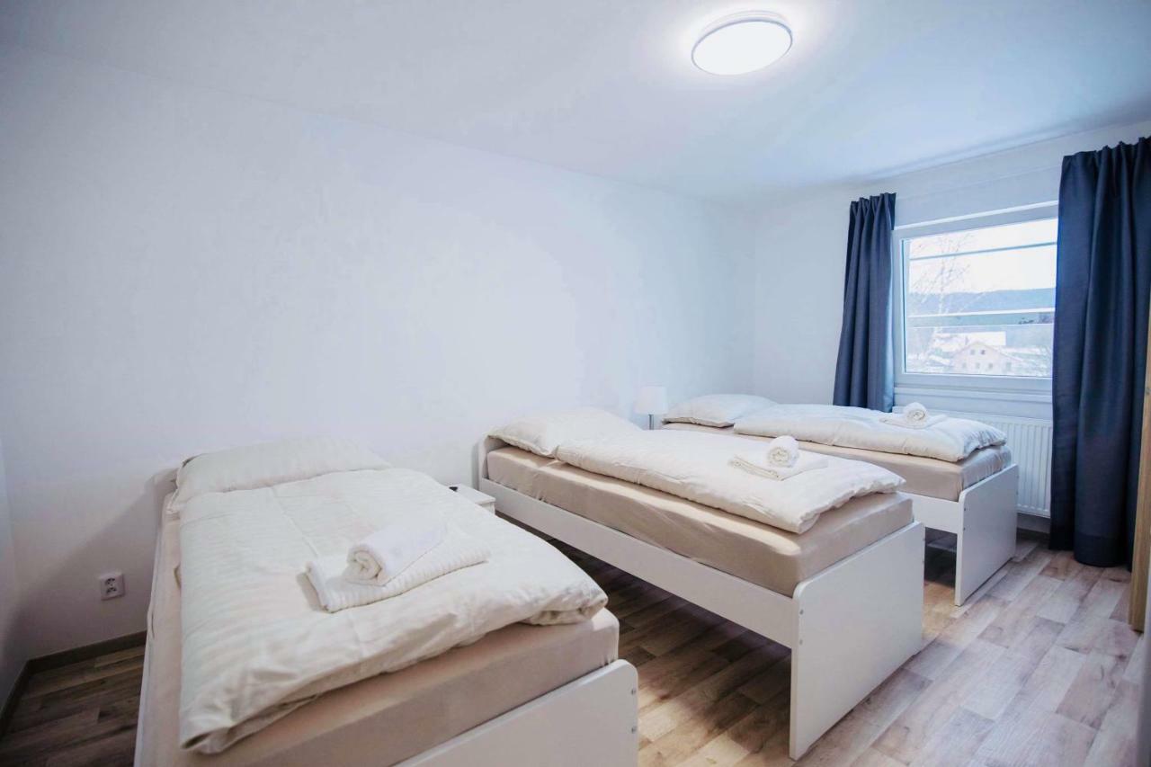 Apartman Petra Hostka  ภายนอก รูปภาพ